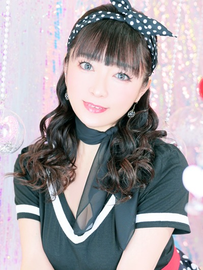 りえ　極上Ｅカップ美女