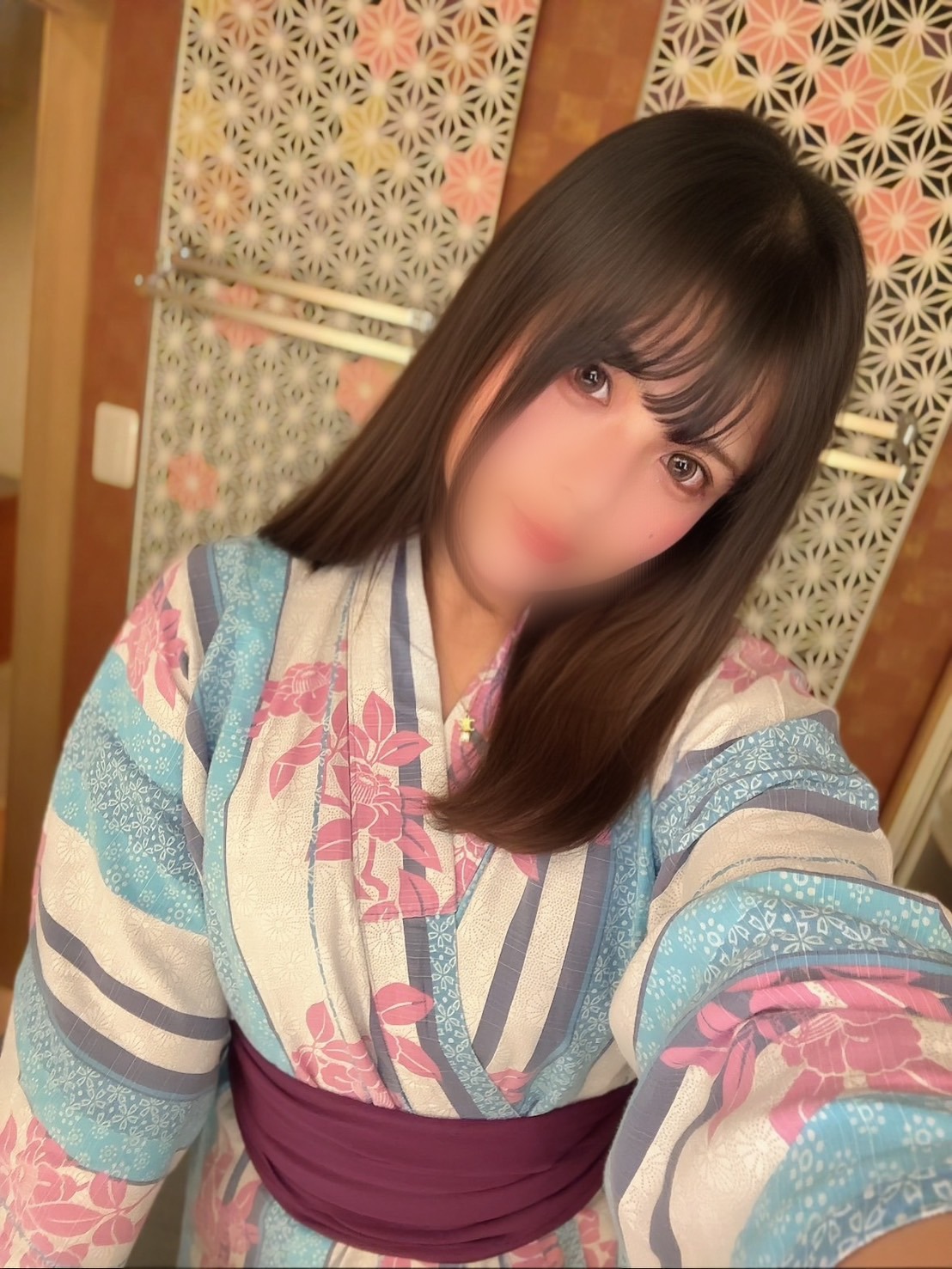 にこる【新人】