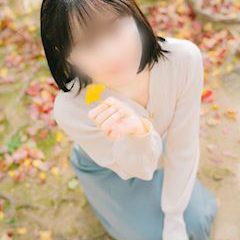 本日 ５月 １４日（水）  総勢 １３名の出勤予定になります！  小柄の可愛い妹系 ゆい/結衣(高級店サービス） ほんわかとして性格 Bカップのロリ美乳 - スチュアーデス