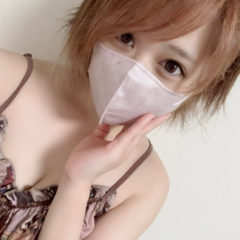 本日 ７月 ９日（水）  総勢 １２名の出勤予定になります！  輝く ミサイル乳 みなみ/南海(高級店サービス） 人懐っこい性格 気持ちよく楽しめる 美形 明るい女の子 - スチュアーデス