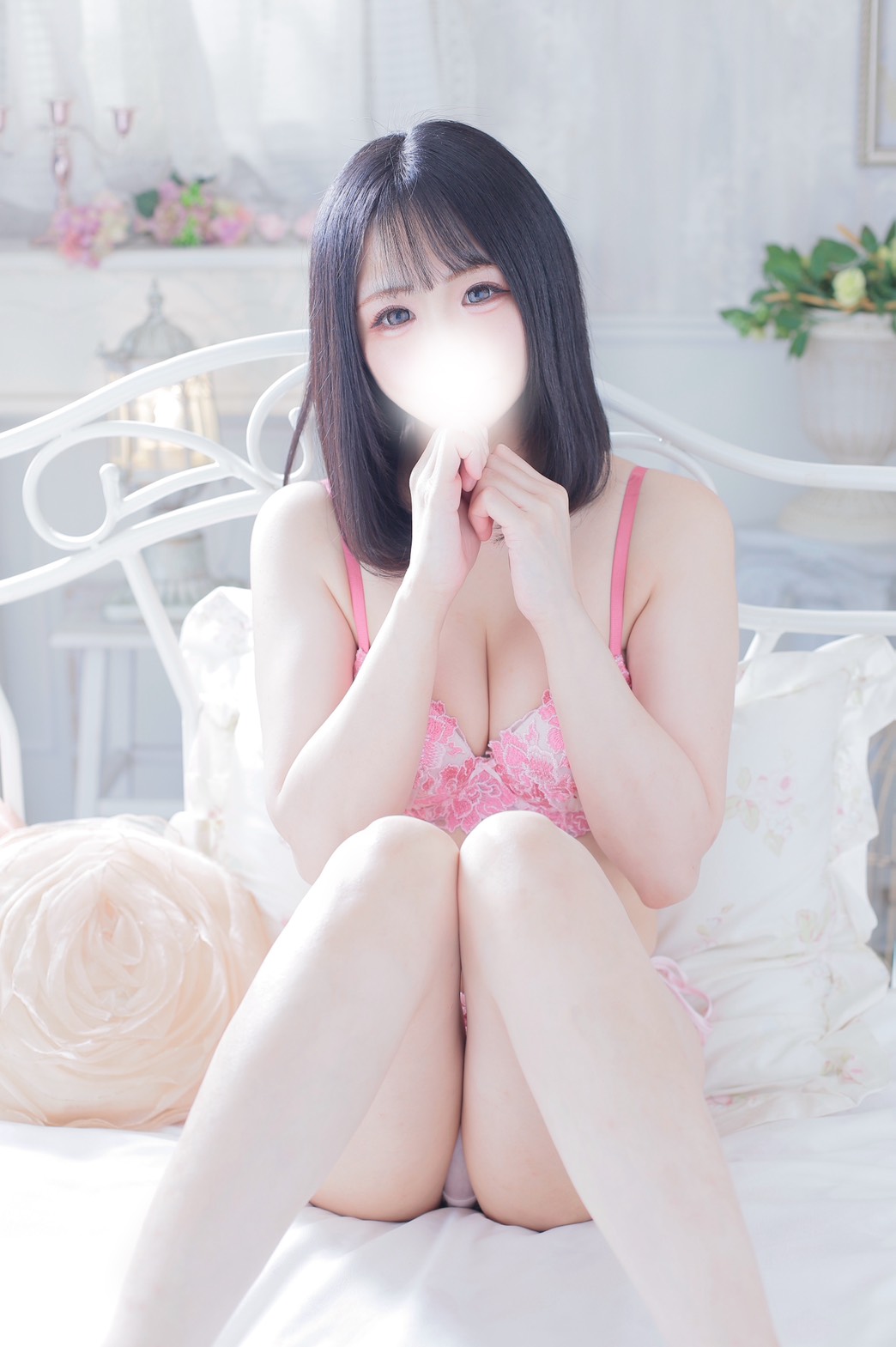 本日 ７月 ２５日（土）  総勢 １７名の出勤予定になります！　　魅力的天使美人 みく/光来(高級店サービス） もちすべすべ肌??? くびれ×桃尻のスレンダーBODY 楽しくて癒される - 子サイトの名前