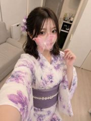 本日 １０月 ６日（火）  総勢 １５名の出勤予定になります！  キュートな１９歳妹系 このは/心絆(高級店サービス） スラッとスリムなスタイルのいい 性格は穏やか よく笑う イチャイチャしたい正直な女の子です - スチュアーデス