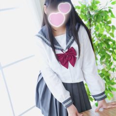 9月 19日(金) 総勢 16名の出勤予定になります! ほんわかとした美乳 G カップ あこ/温心(高級店サービス) 人当たり は柔らかく 18歳性格は穏やか 感じのいい女性です - スチュアーデス