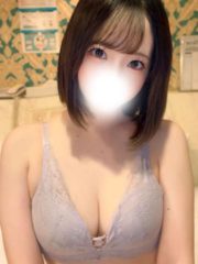 岐阜 金津園 スチュアーデス の最新ニュース：本日 ８月 ３１日（月）  総勢 １３名の出勤予定になります！  １９歳Gカップ明朗美系 るか/流樺(高級店サービス） 胸や乳〇は舐められたり 優しく触られるのが だいすきです